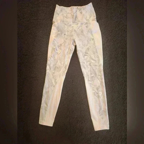lululemon athletica Pants - Lululemon leggings, size 4